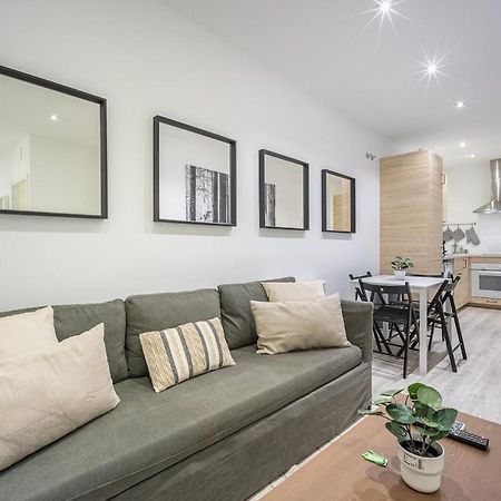 Апартаменти Encantador Apartamento En Atocha Мадрид Екстер'єр фото