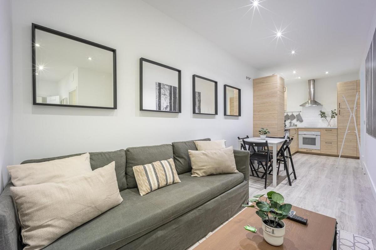 Апартаменти Encantador Apartamento En Atocha Мадрид Екстер'єр фото